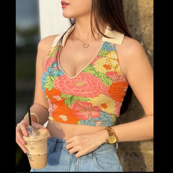 Zara Tops - ZARA Women's Multicolor Floral Print Collared Open-Back V-Neck Crop Top SZ S